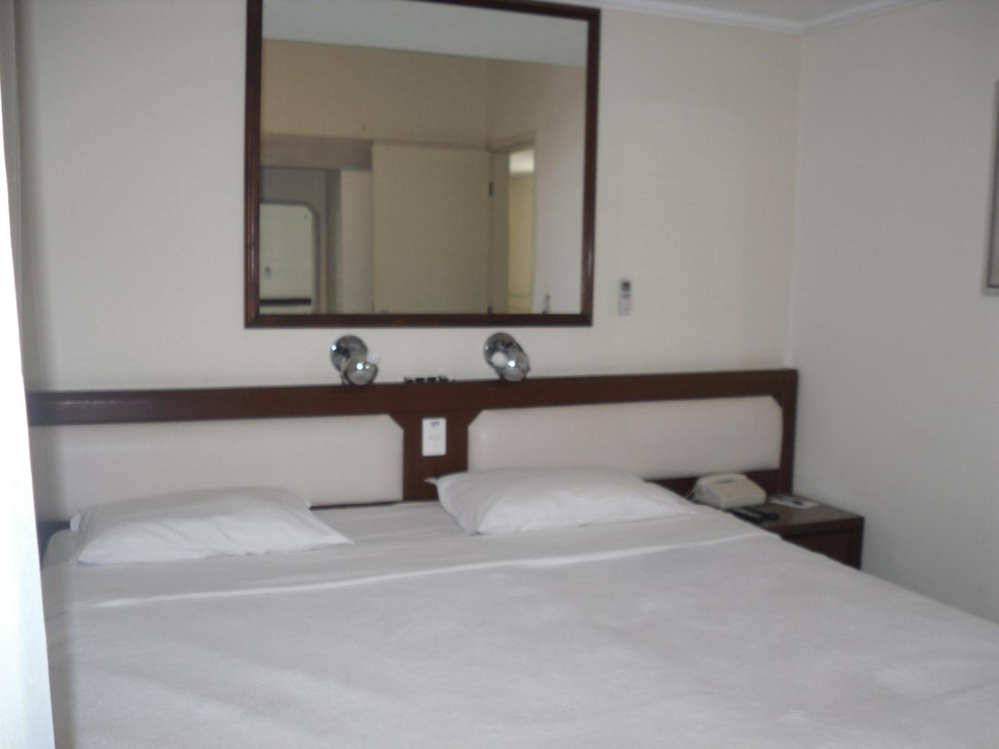 Cha Prime Curitiba Hotell Rum bild