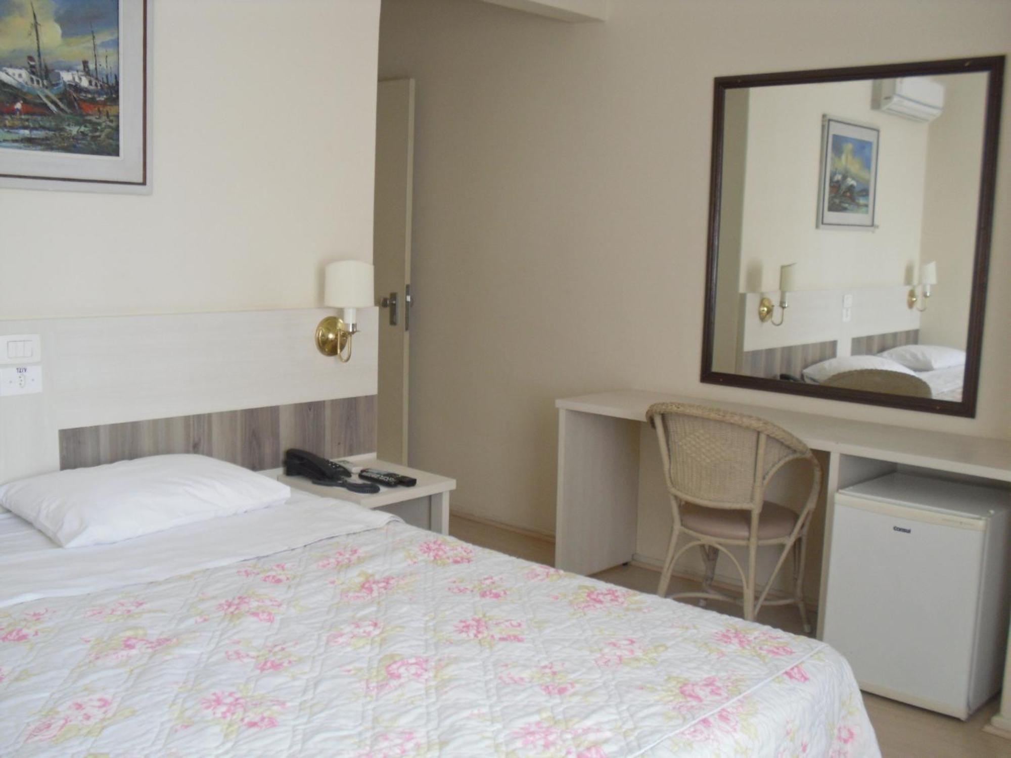 Cha Prime Curitiba Hotell Rum bild