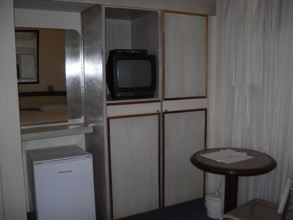 Cha Prime Curitiba Hotell Exteriör bild